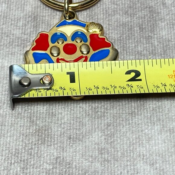 Circus Circus Hotel Casino Clown Keychain Vintage Gold Tone Pendant USA - Picture 9 of 9